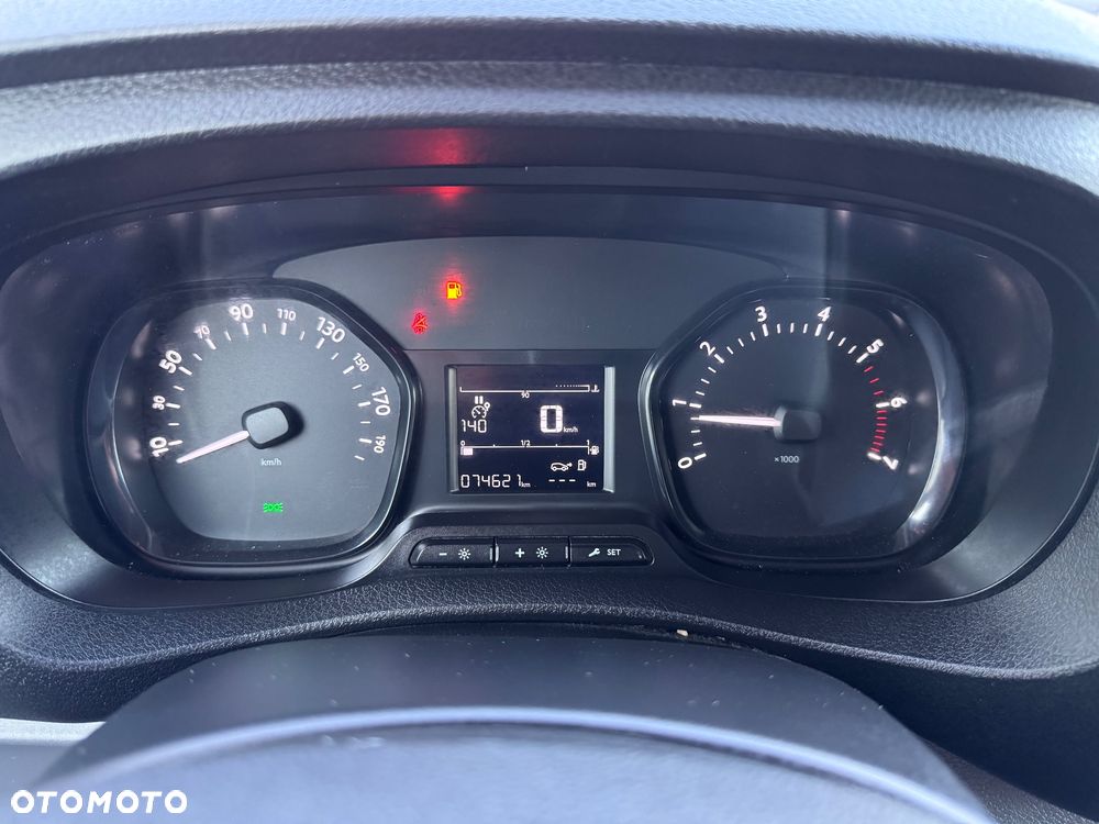 Peugeot Expert Jumpy Scudo Proace - 18