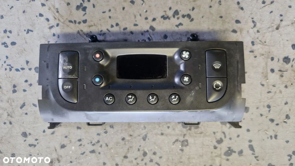 RENAULT THALIA I PANEL NAWIEWU 8200531471 - 1