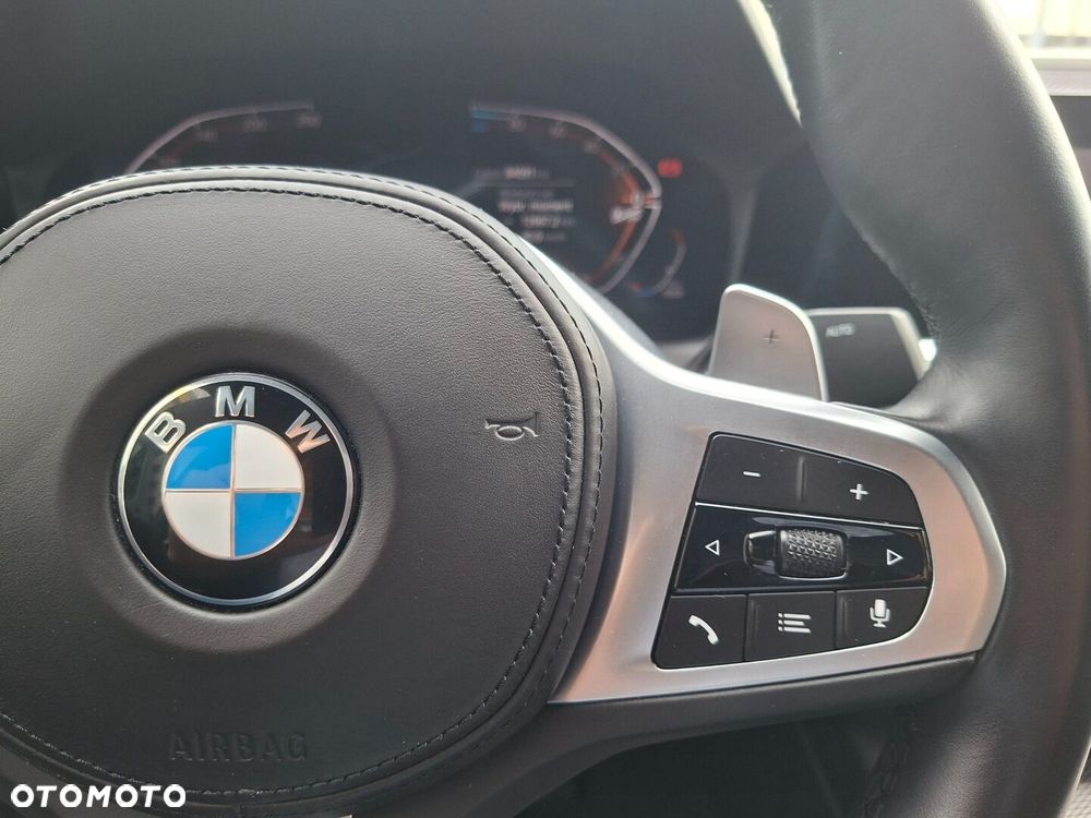 BMW Seria 3 320d xDrive mHEV M Sport sport - 10