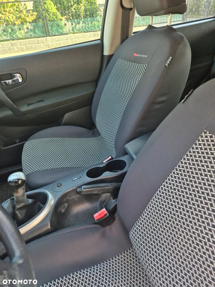 Nissan Qashqai 1.6 Visia - 6