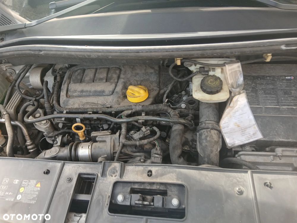 Renault Scenic dCi 130 FAP Start & Stop Bose Edition - 23