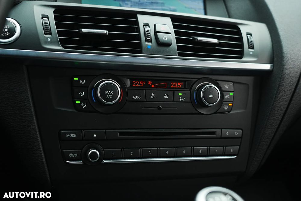 BMW X3 xDrive20d - 14