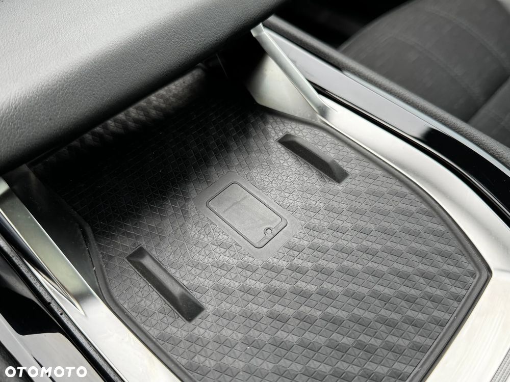 Renault Austral 1.2 E-Tech Full Hybrid 200 Techno MMT - 40