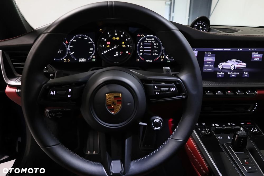Porsche 911 Carrera 4S - 21