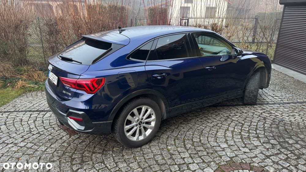 Audi Q3 35 TFSI S tronic - 4