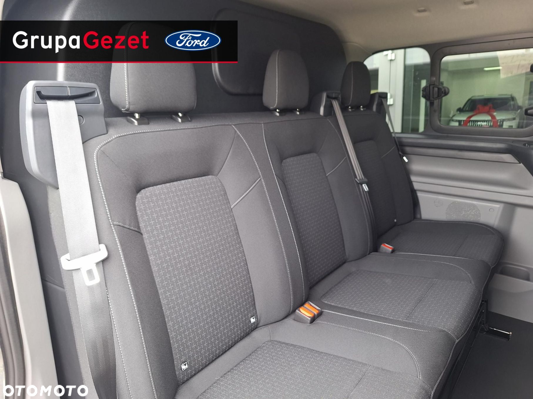 Ford Transit Custom - 11