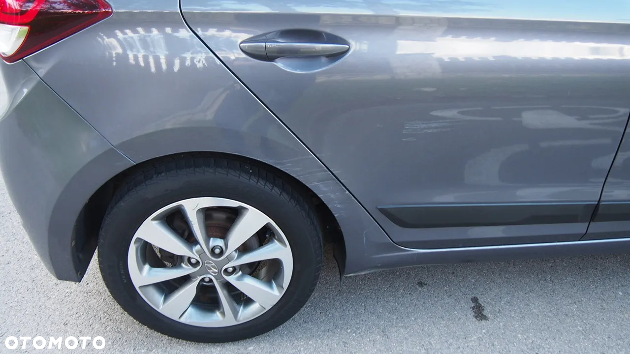 Hyundai i20 blue 1.2 Advantage+ - 5