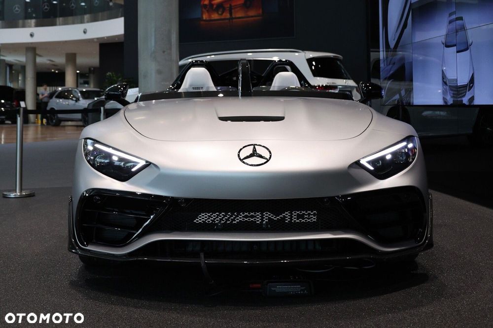 Mercedes-Benz AMG GT - 5