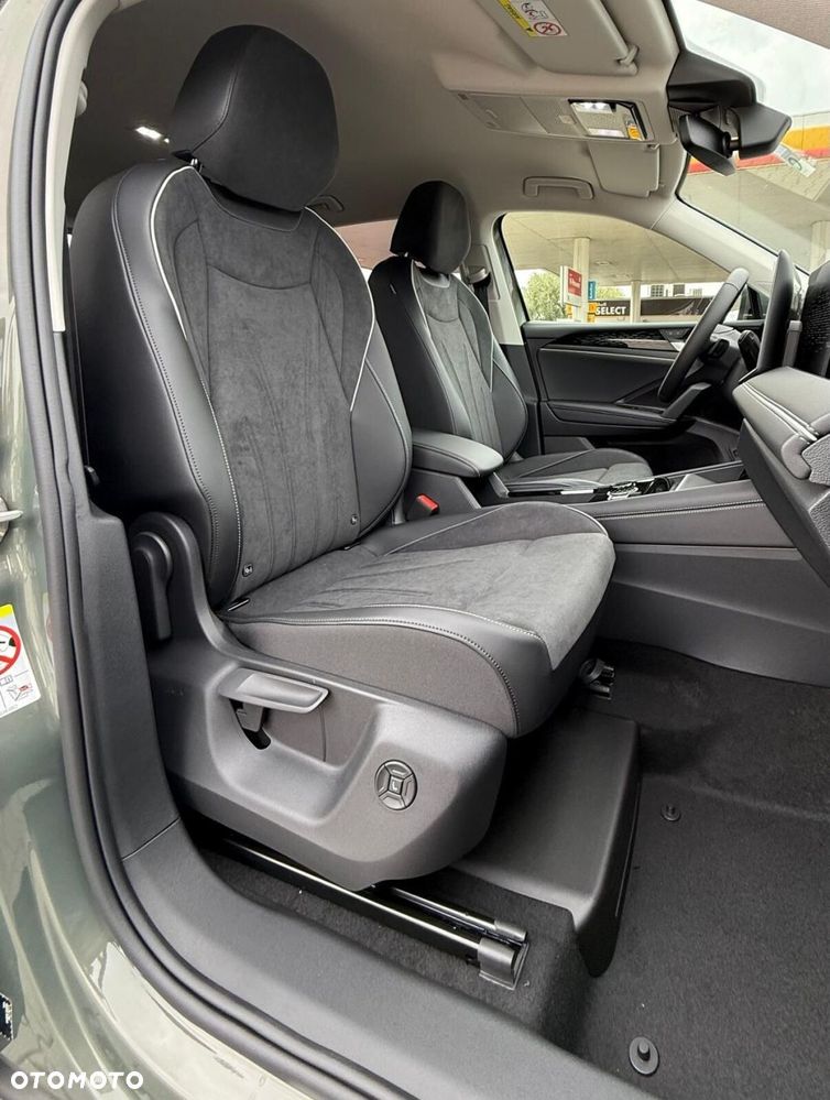 Volkswagen Tiguan 1.5 eTSI Elegance DSG - 39