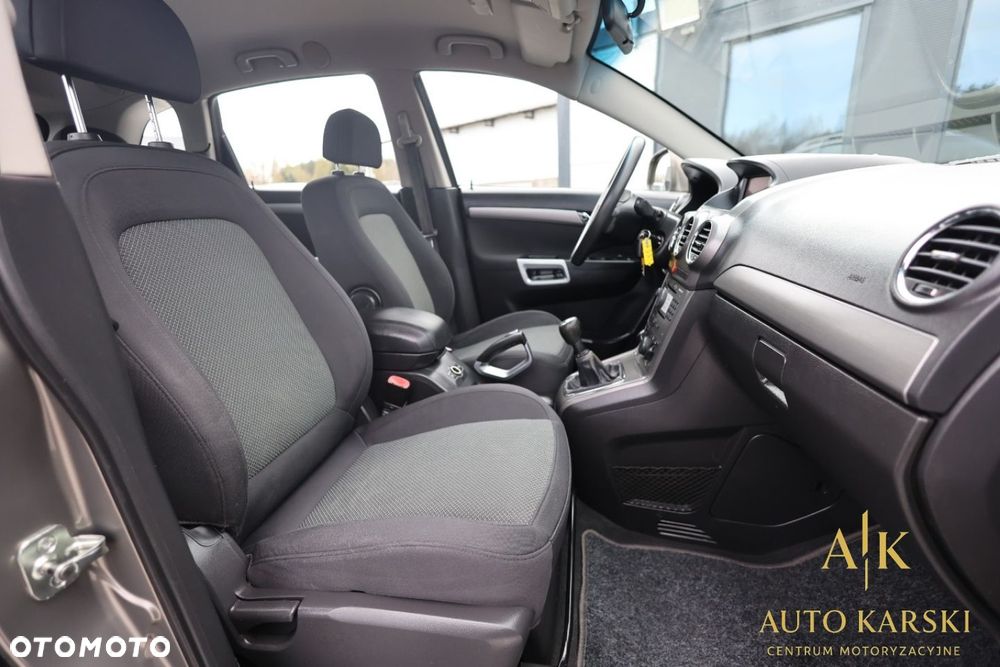 Opel Antara - 36