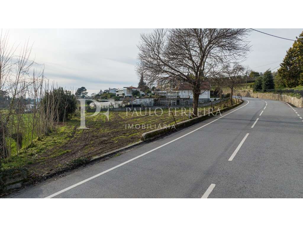Lote de Terreno Urbano 971,50m² - Mouquim, Famalicão - Grande imagem: 4/20