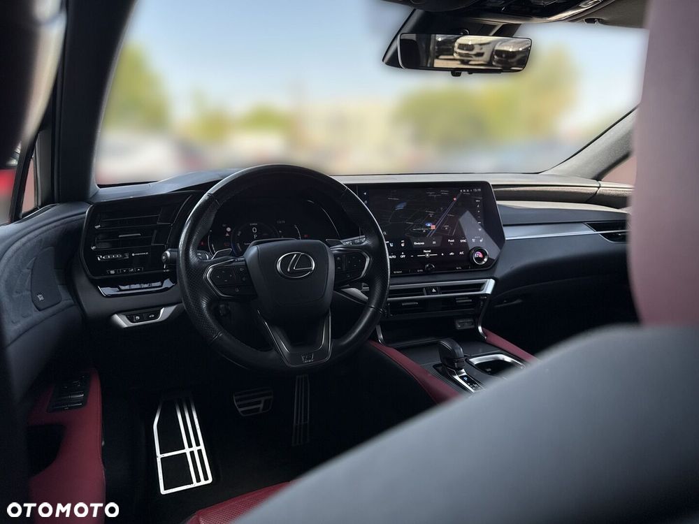 Lexus RX - 19