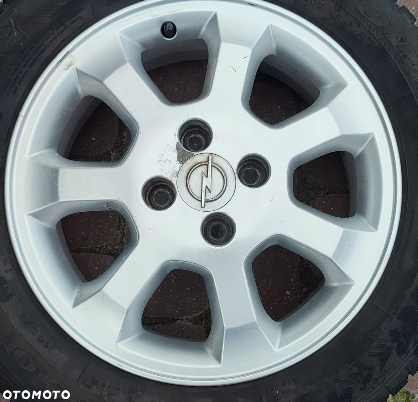 Felgi Aluminiowe Oryg. Opel Corsa Meriva 15 Cali 4x100 6Jx15 Et49 Ø56,6mm - 2