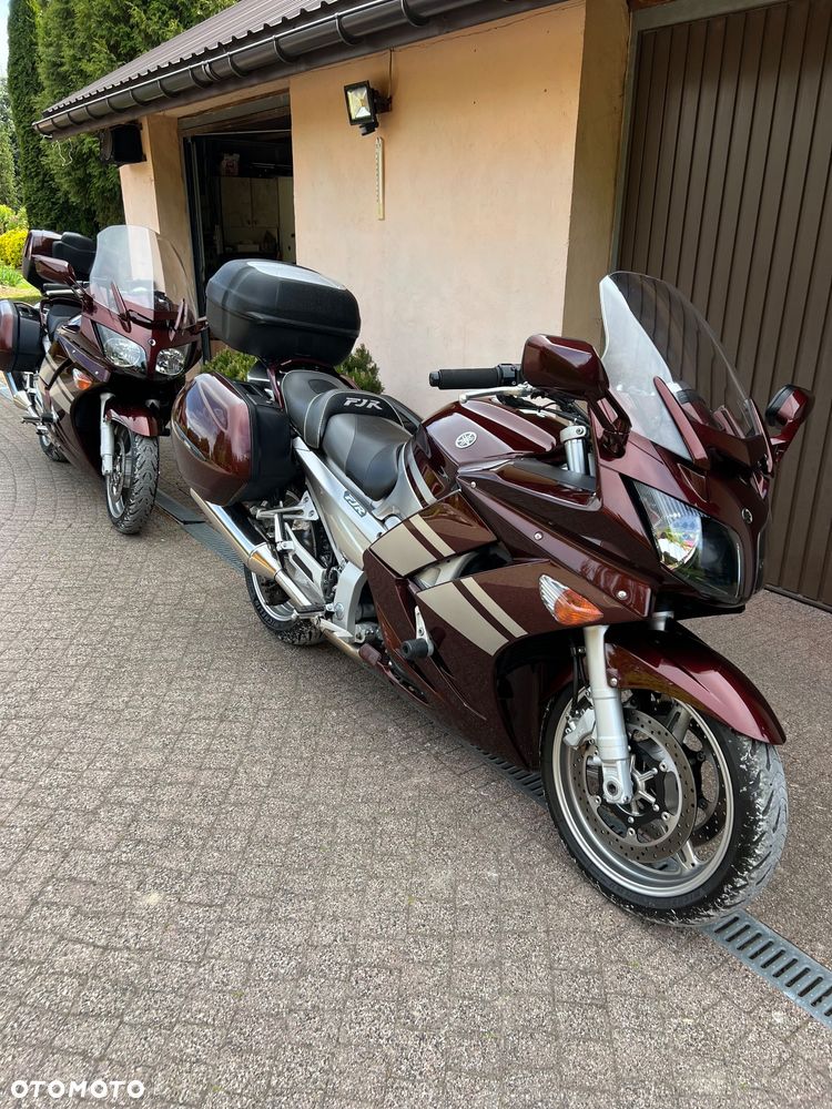 Yamaha FJR - 1