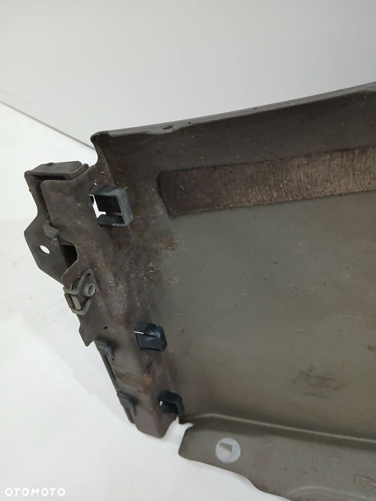 BŁOTNIK PRAWY PRZEDNI BMW F30 B06 - 8