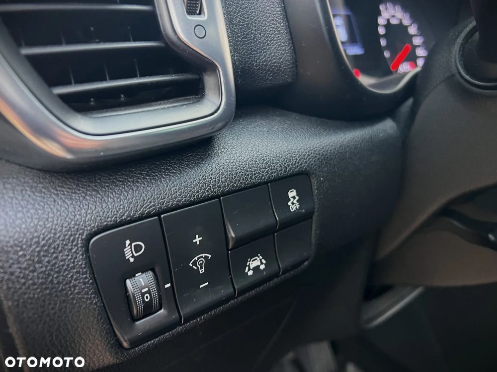 Kia Sportage 1.6 GDI 2WD Black Edition - 31