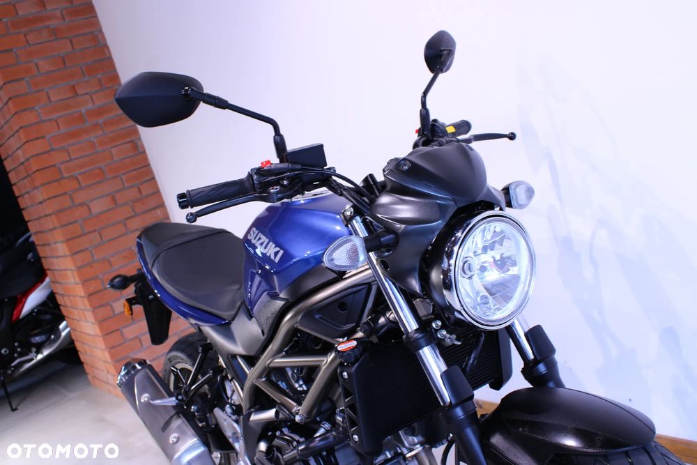 Suzuki SV - 15