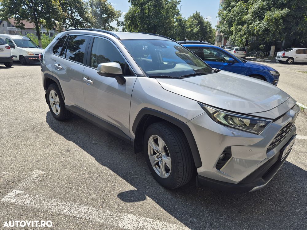 Toyota RAV4 2.0P 6MT AWD Dynamic - 3