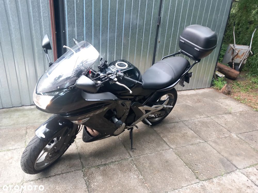 Kawasaki ER - 2