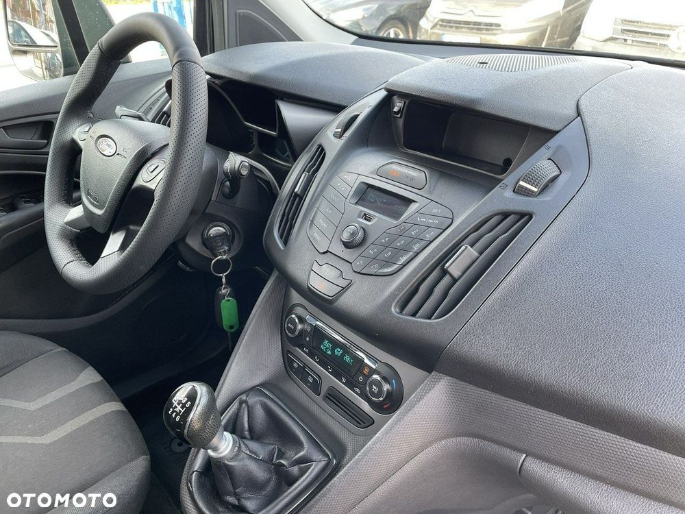 Ford Tourneo Connect 1.6 TDCi Titanium - 5