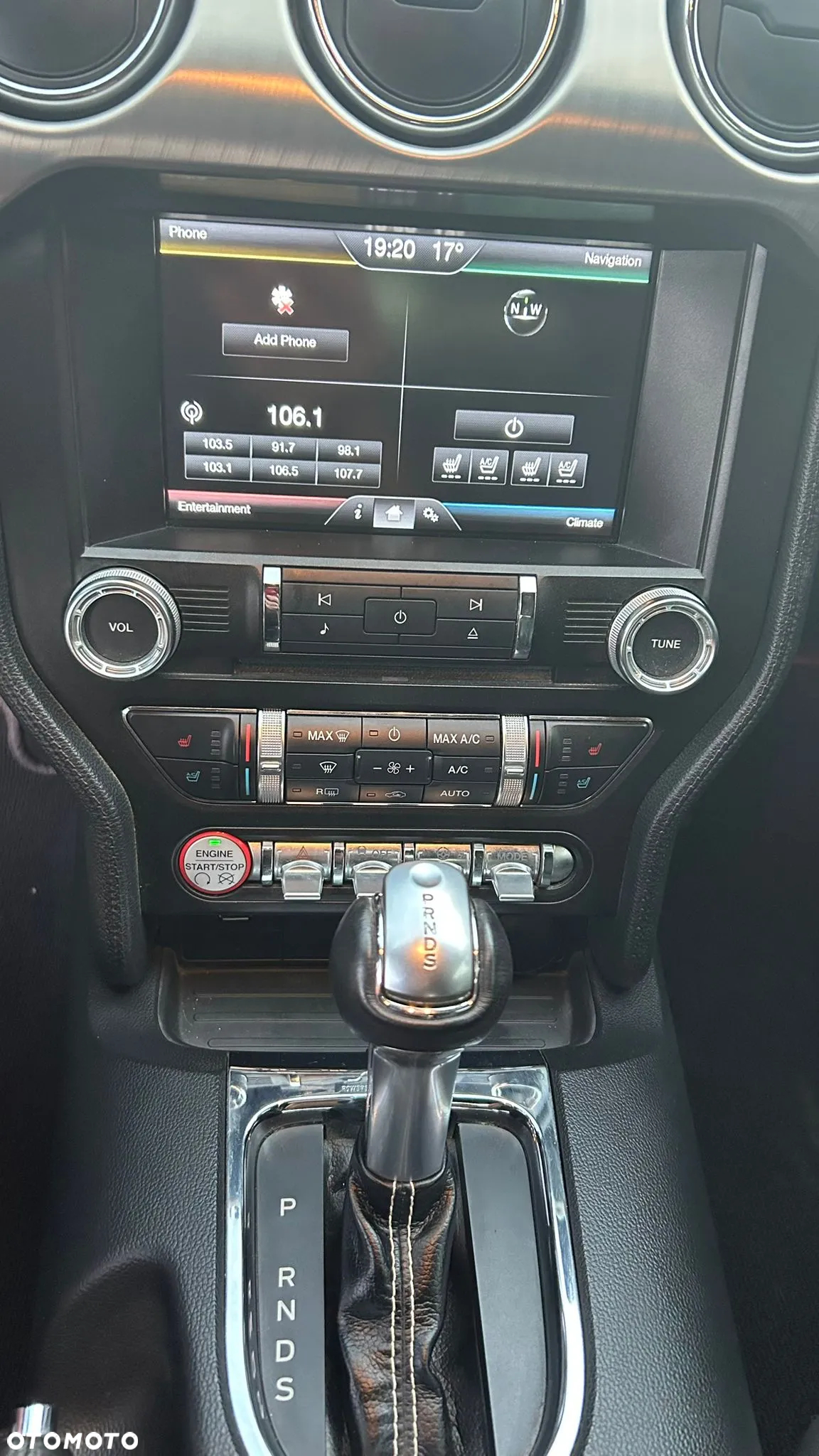 Ford Mustang 2.3 EcoBoost - 12
