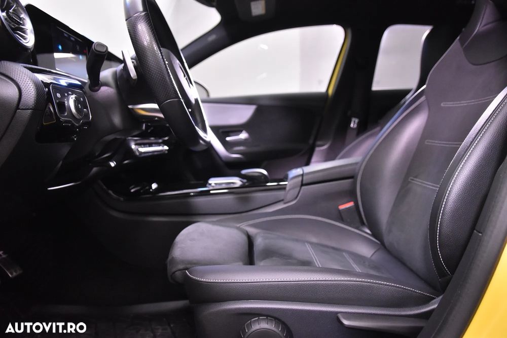 Mercedes-Benz A 220 - 23