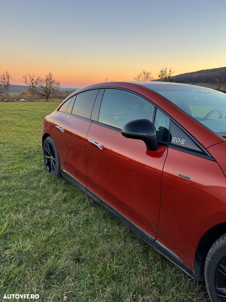 Mercedes-Benz EQE - 8