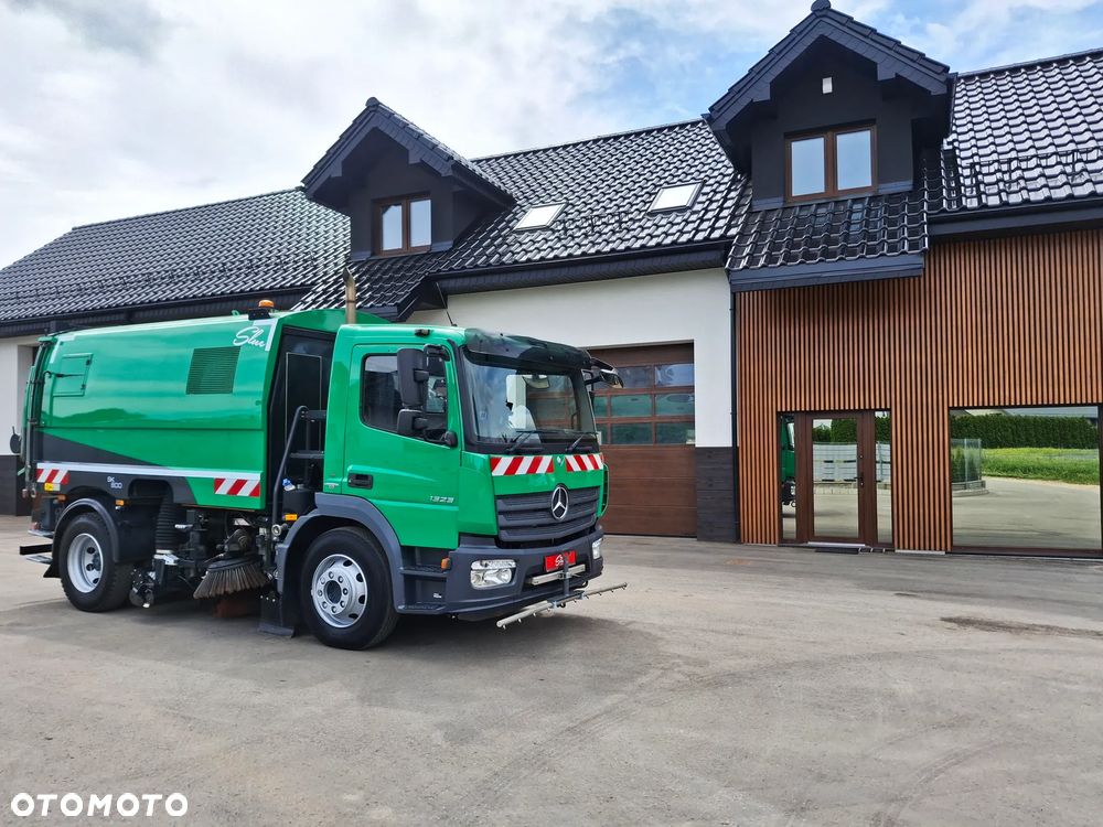 Mercedes-Benz Atego 1523 Zamiatarka Schmidt SK600 Karcher Euro 6 PM10 Listwa Wysokiego Ciśnienia 2 Silniki Szczotki L/R Rura Do Liści 2016r - 1
