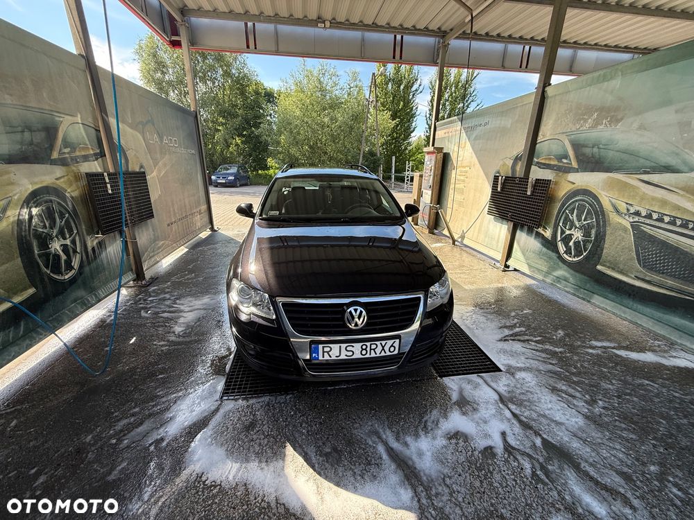 Volkswagen Passat 2.0 TDI DPF Comfortline - 2
