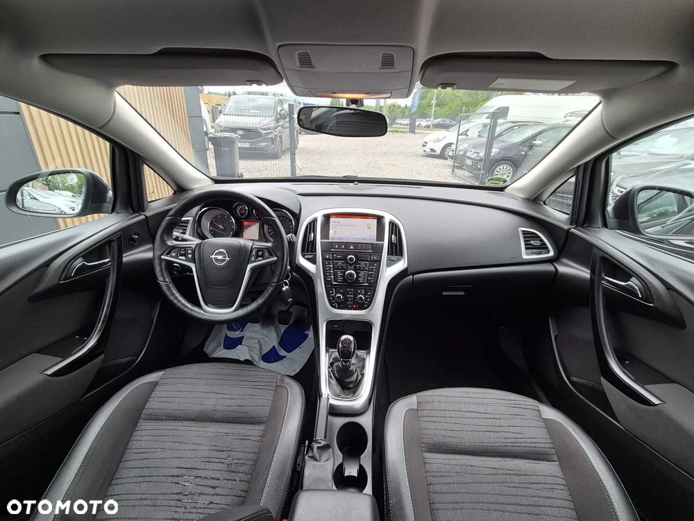 Opel Astra 1.6 CDTI Essentia - 13