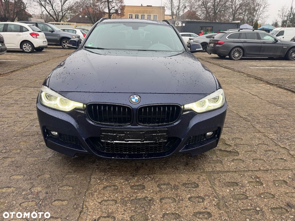 BMW Seria 3 320i Sport Line - 2