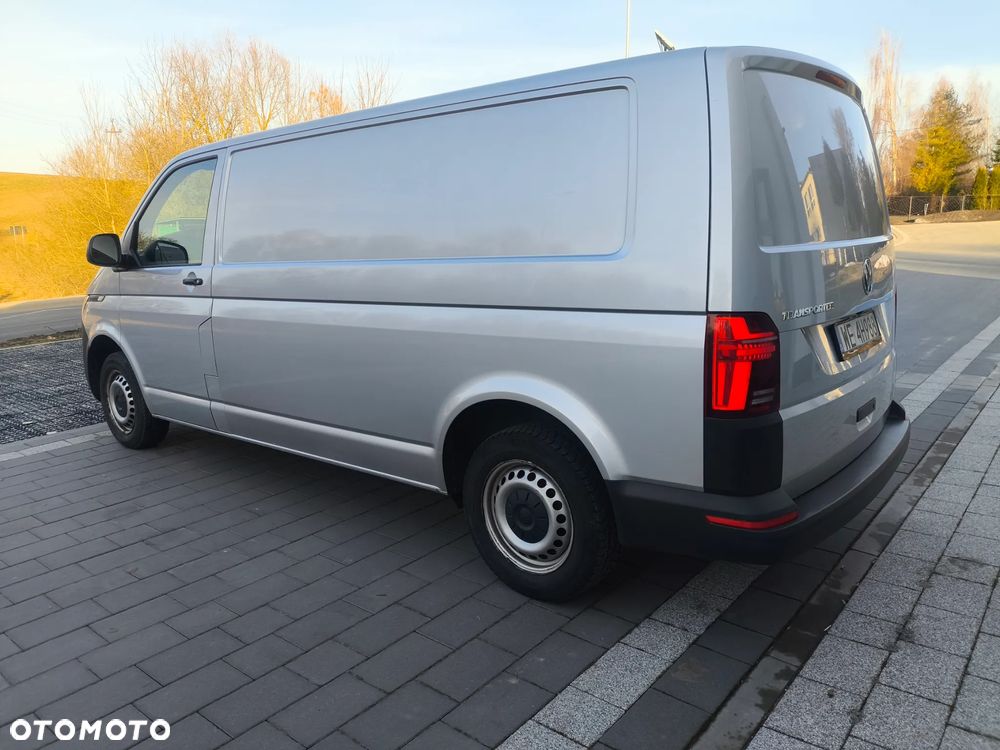 Volkswagen Transporter - 5