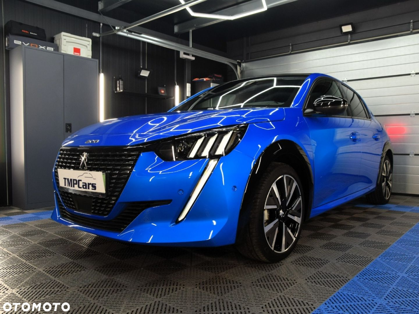 Peugeot 208 - 3