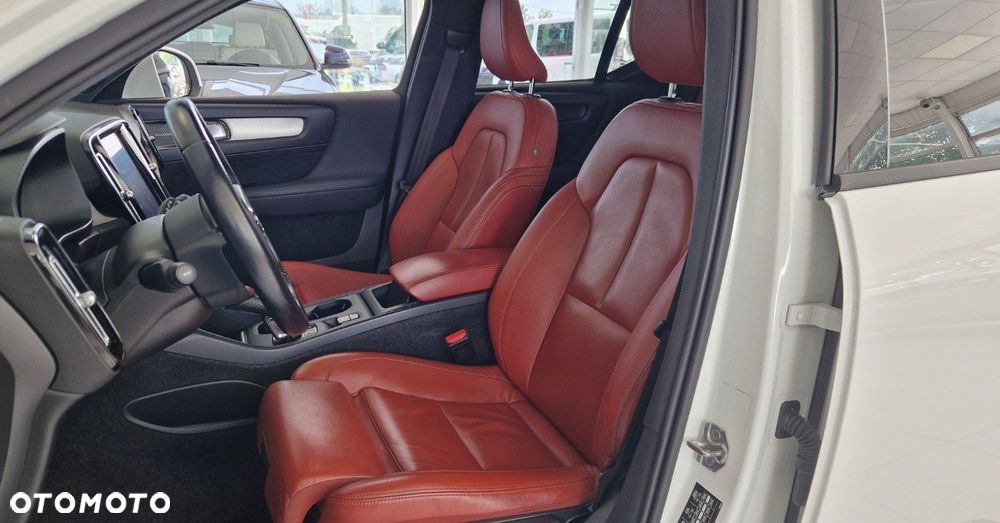 Volvo XC 40 - 12