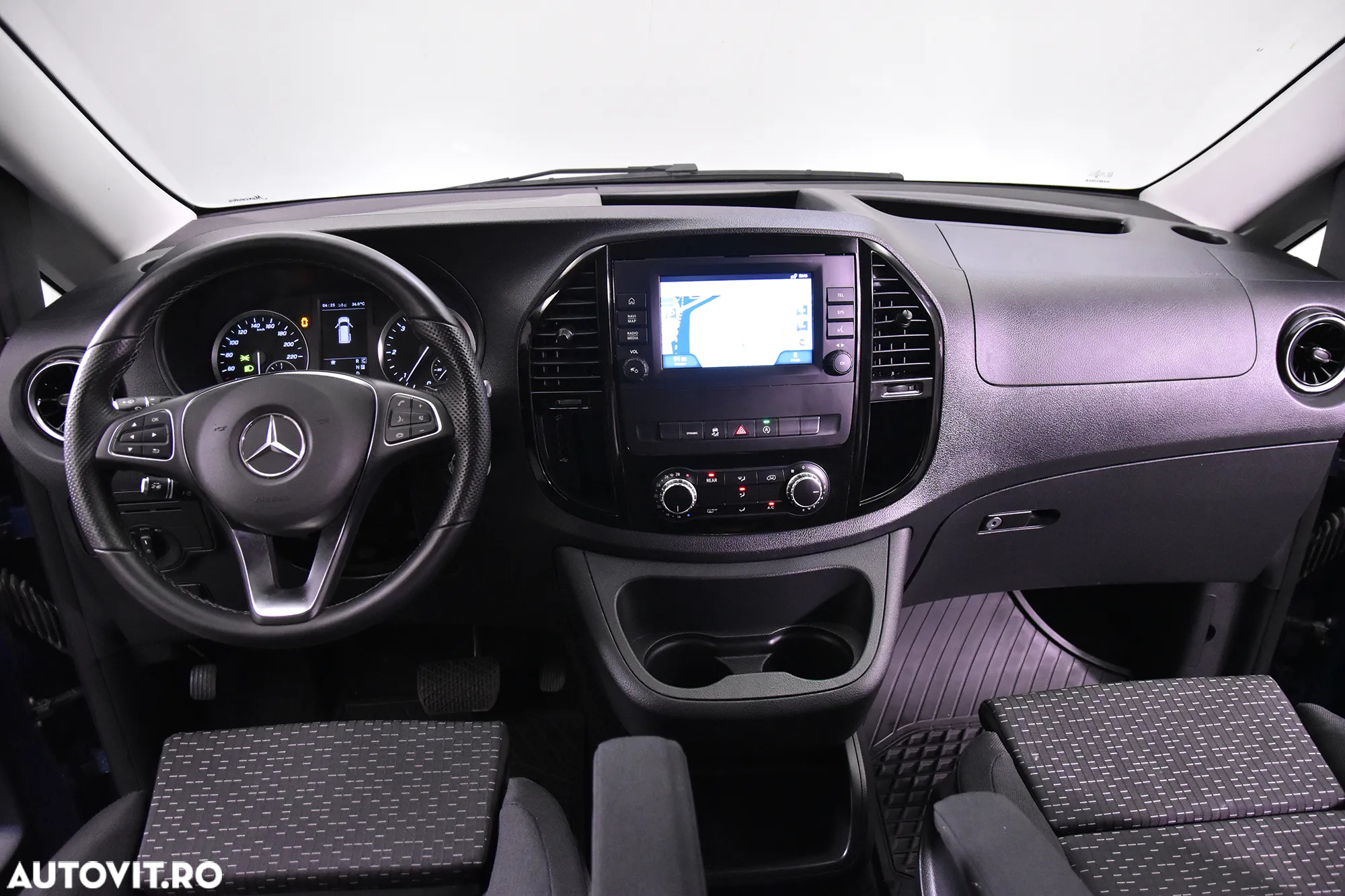 Mercedes-Benz Vito - 9