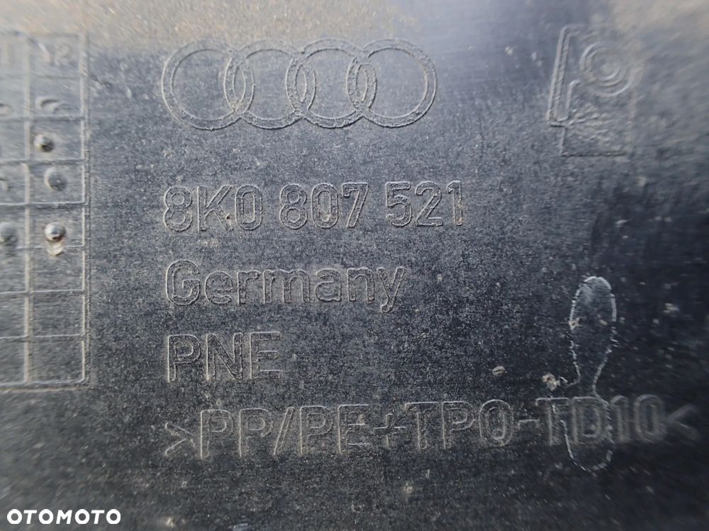 AUDI A4 KOMBI NAKŁADKA SPOILER ZERZAKA 8K0807521A RADOM - 3