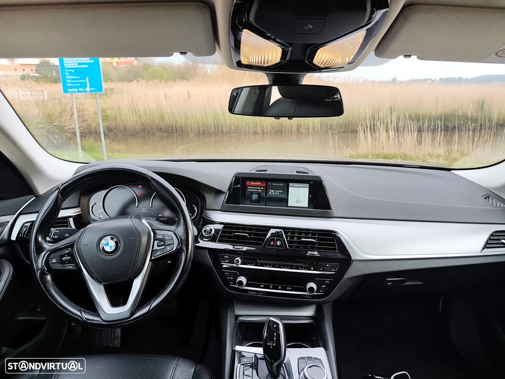 BMW 520 Gran Turismo d Line Luxury - 11