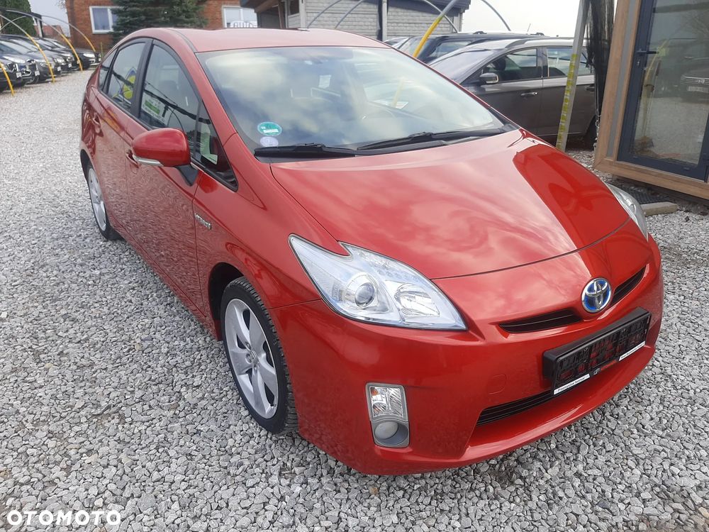 Toyota Prius (Hybrid) Executive - 1