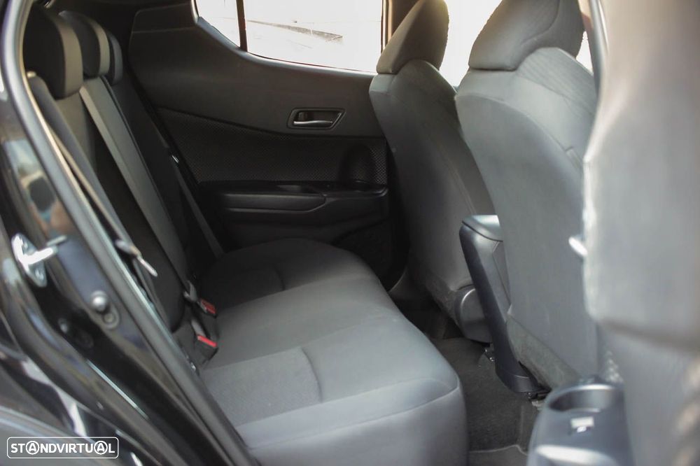 Toyota C-HR 1.2T Comfort+P.Style - 7