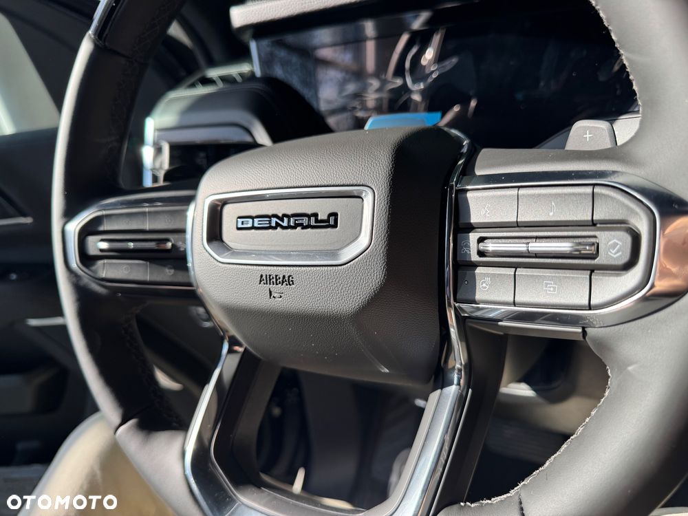 GMC Yukon - 18