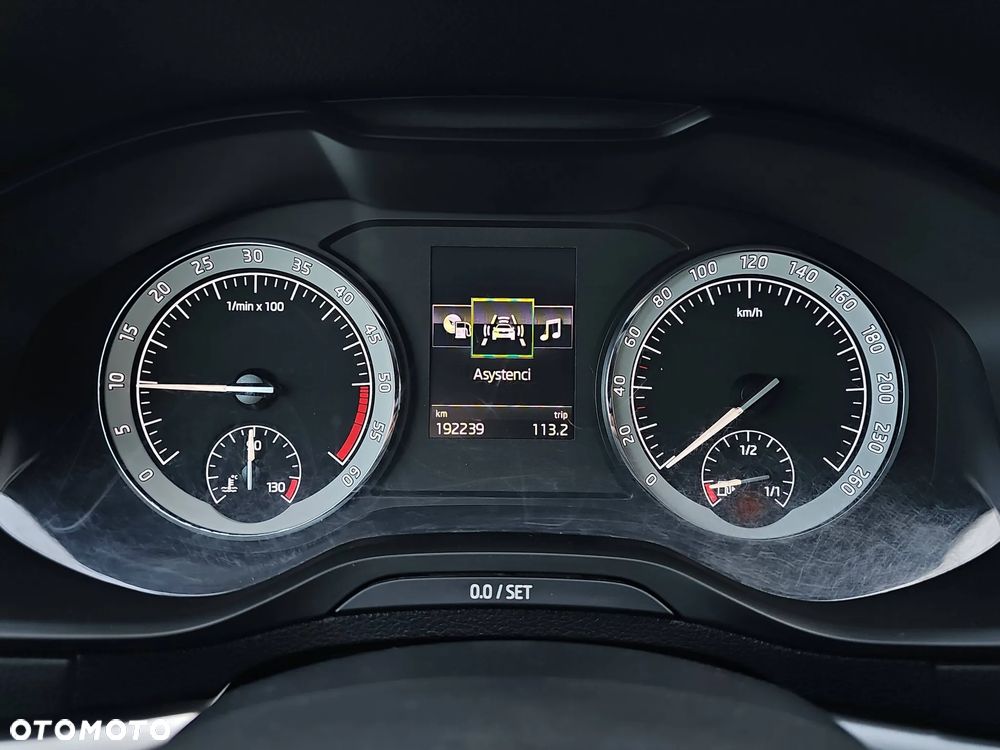 Skoda Karoq 2.0 TDI SCR 4x4 Ambition DSG - 16