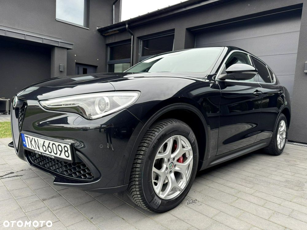 Alfa Romeo Stelvio - 35