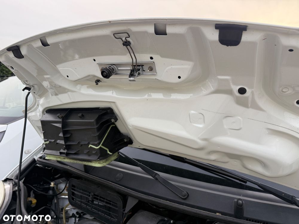 Opel Vivaro - 25