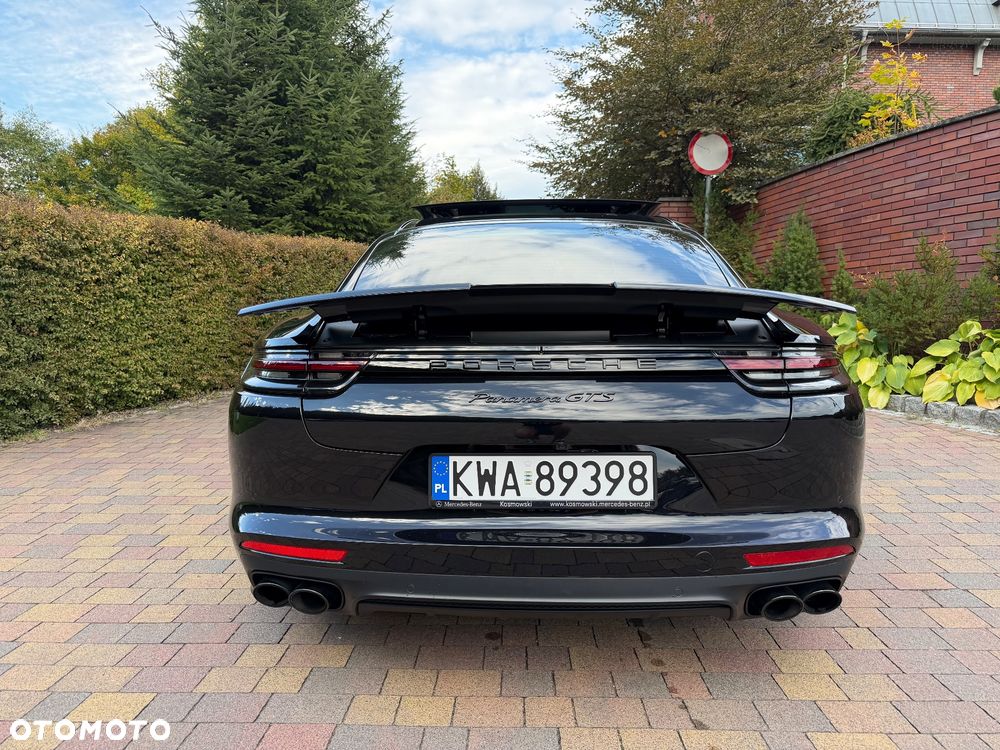 Porsche Panamera GTS GPF - 7