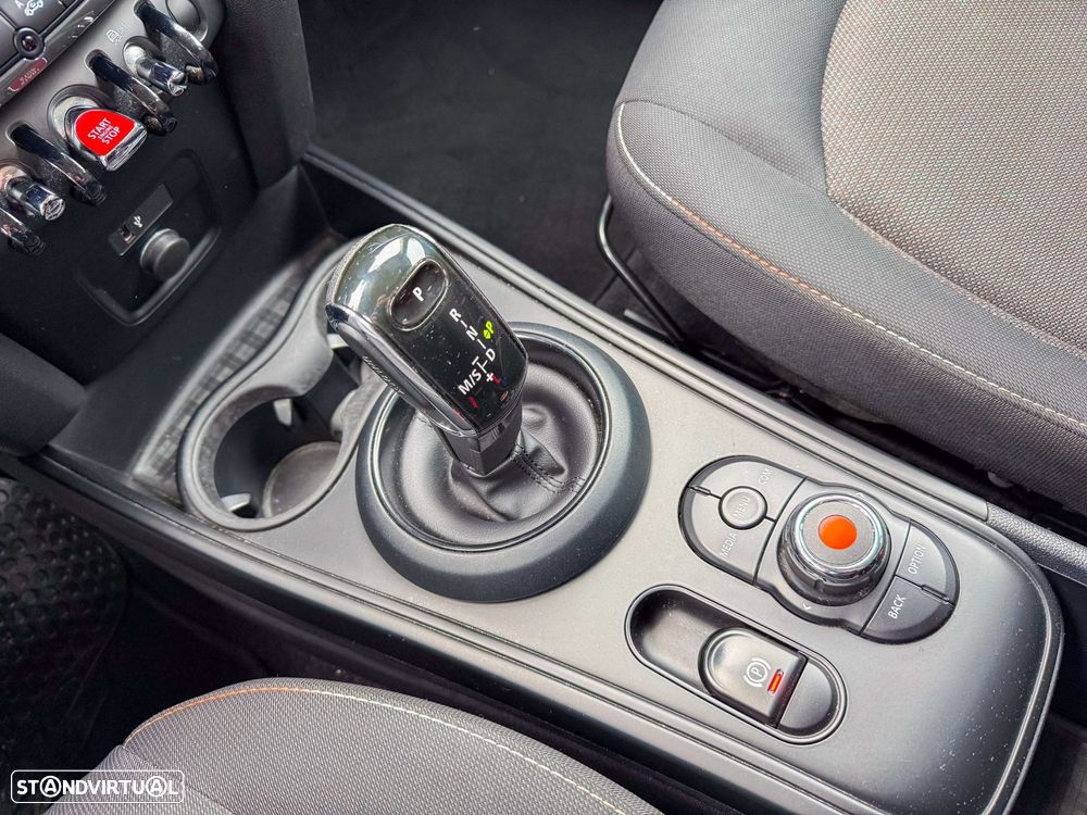 MINI Countryman Cooper D Auto - 21