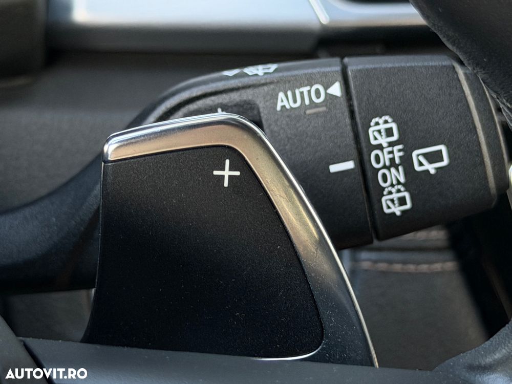 BMW Seria 2 220d Aut. Luxury Line - 28
