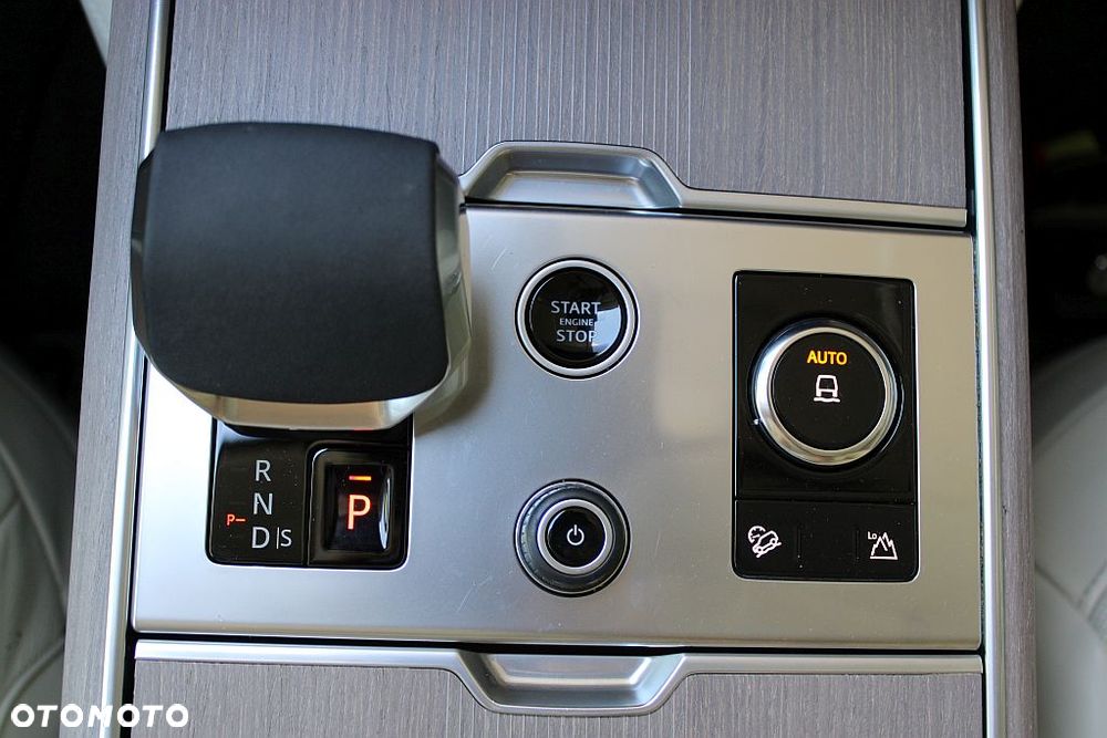 Land Rover Range Rover 4.4 V8 P530 mHEV LWB Autobiography - 19
