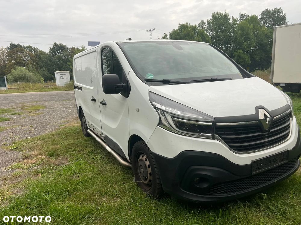 Renault Trafic - 2