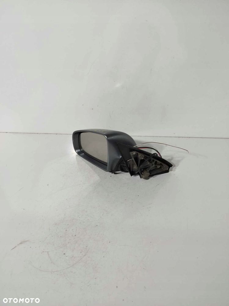 LUSTERKO LEWE PRZEDNIE AUDI A4 B7 04-08 LY7G 5 PIN - 5