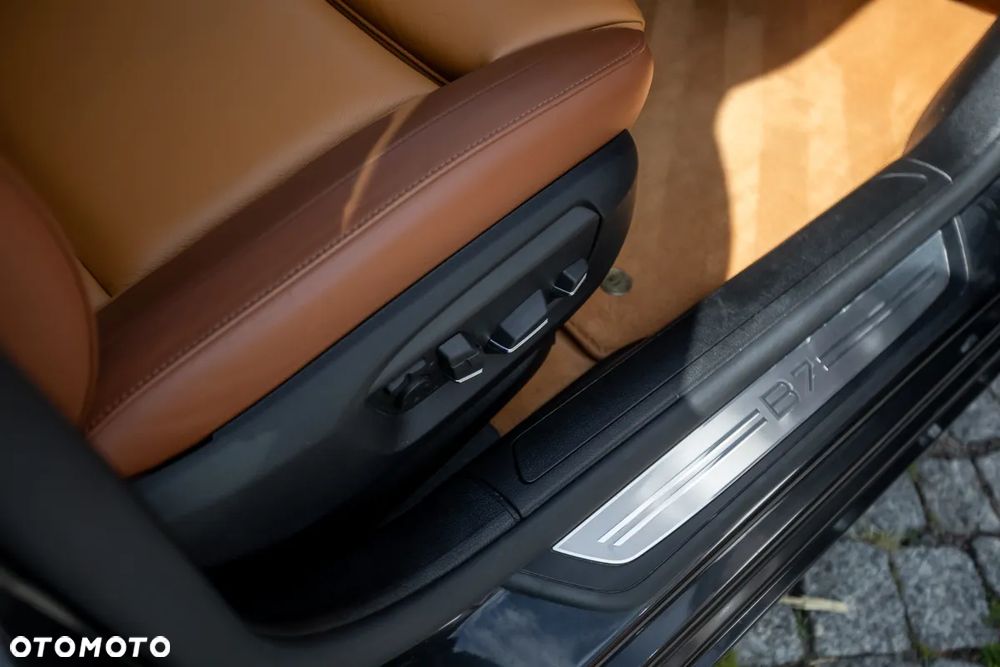 BMW-ALPINA B7 Bi-Turbo Switch-Tronic Langversion - 22